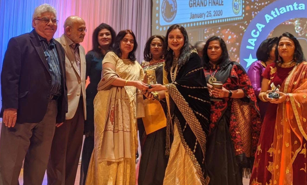 Award from India Consul Gen.in Atlanta Dr.Kulkarni at the IACA Atlanta Indian Idol Cotest-2020